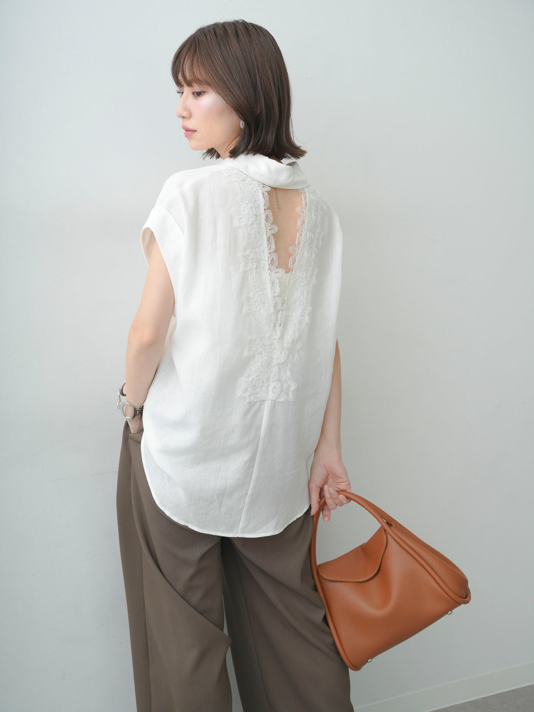 [SET]バックレースフレンチシャツ+クレープデシンタックワイドパンツ(2set)