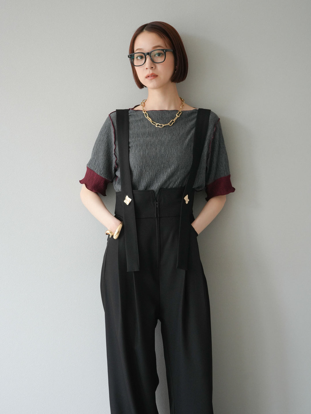 [SET]プリーツ配色ボートネックプルオーバー+ゴールドボタンサスペンダーワイドパンツ(2set)