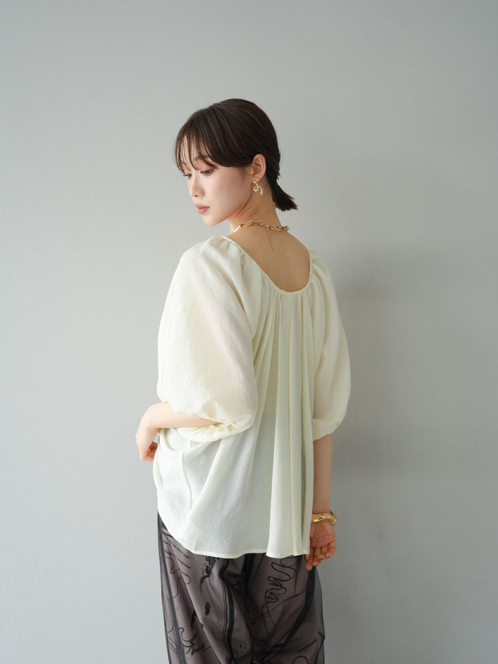 [予約]ボリュームスリーブシアータックブラウス/アイボリー