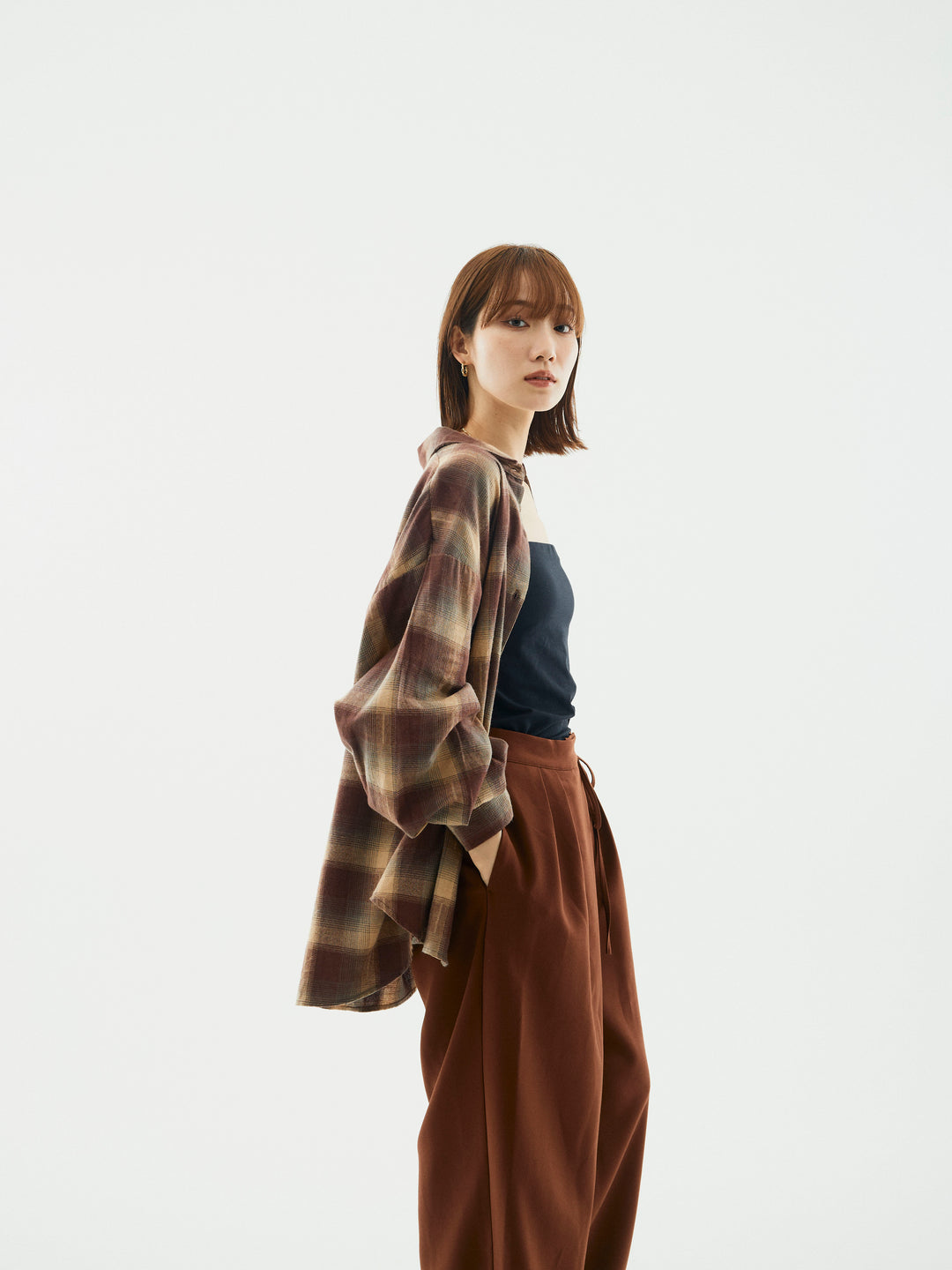 【Allure】[SET]オンブレチェックオーバーシャツ+ラップデザインタックワイドパンツ(2set)