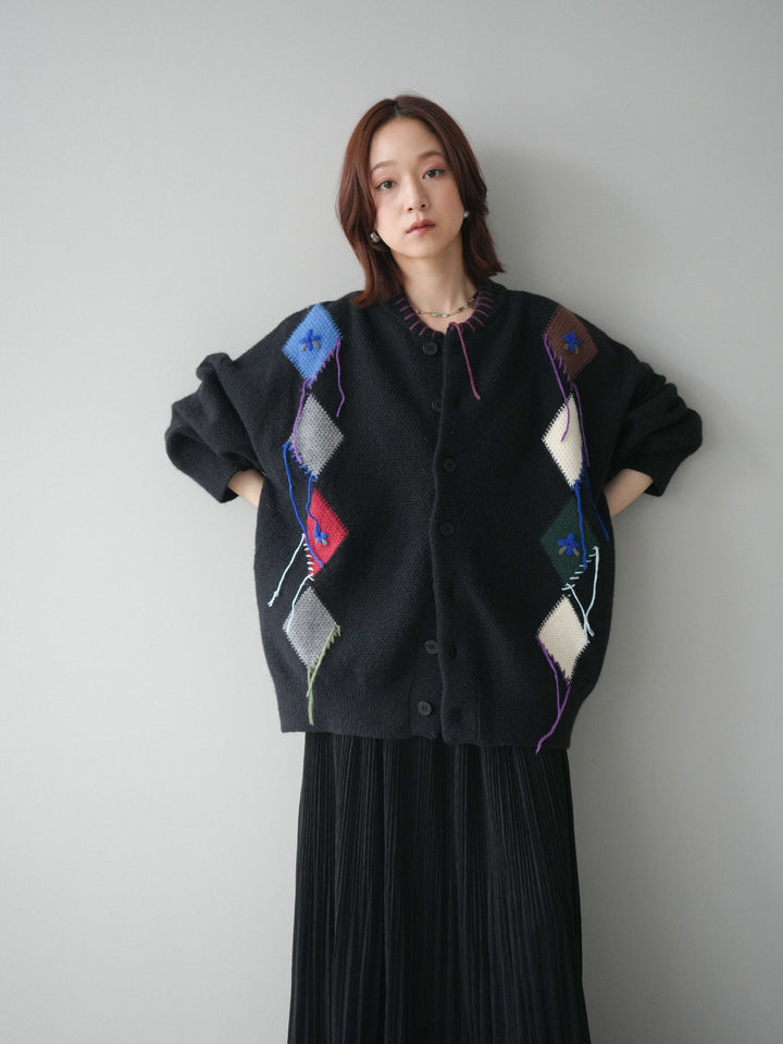 [SET]ハンドステッチアーガイルデザインニットカーディガン+裾レーススウェードプリーツマキシスカート(2set)