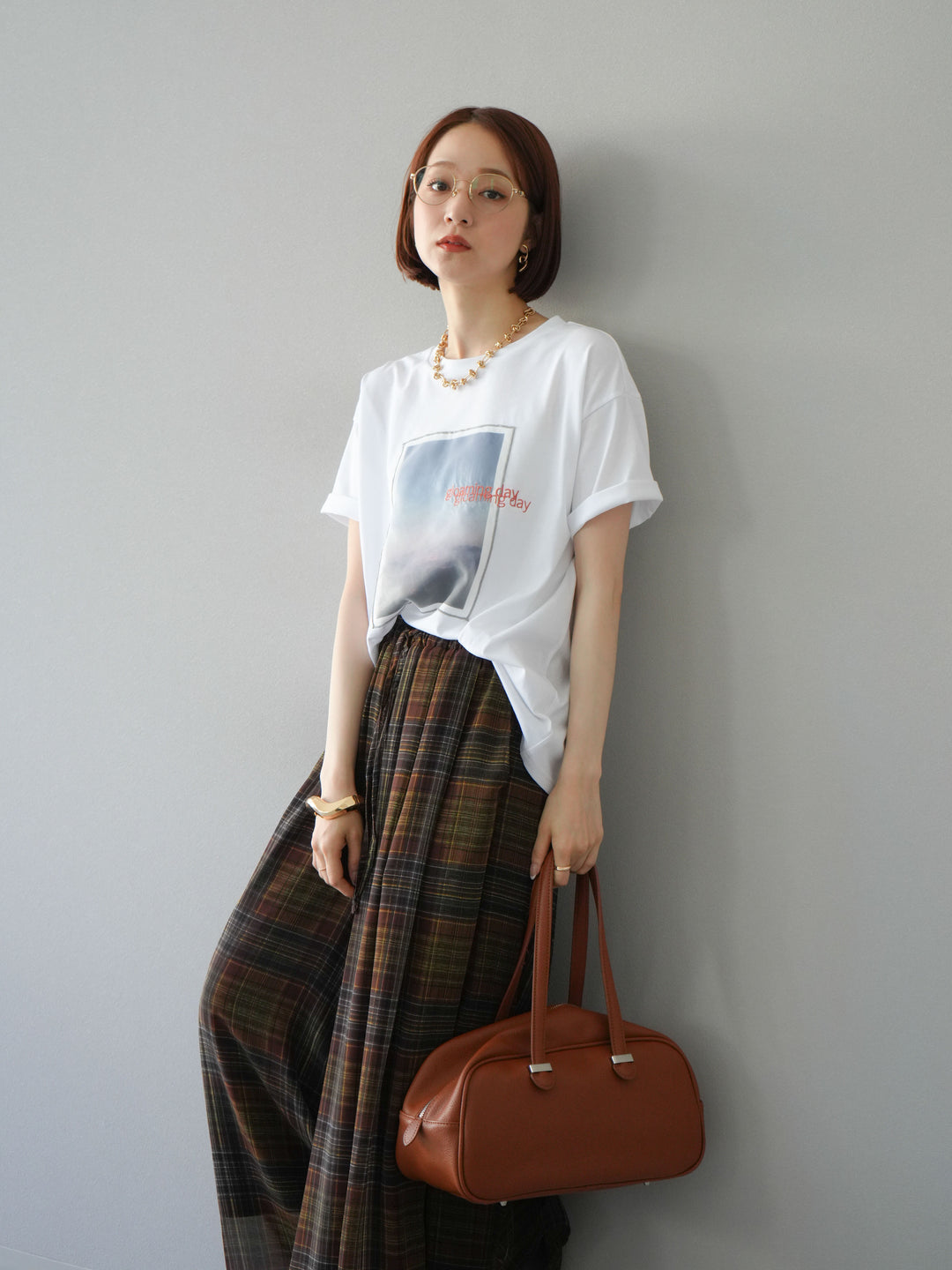 [SET] 薄紗層疊印花T卹 + 透視格紋寬鬆褲 (2件套)