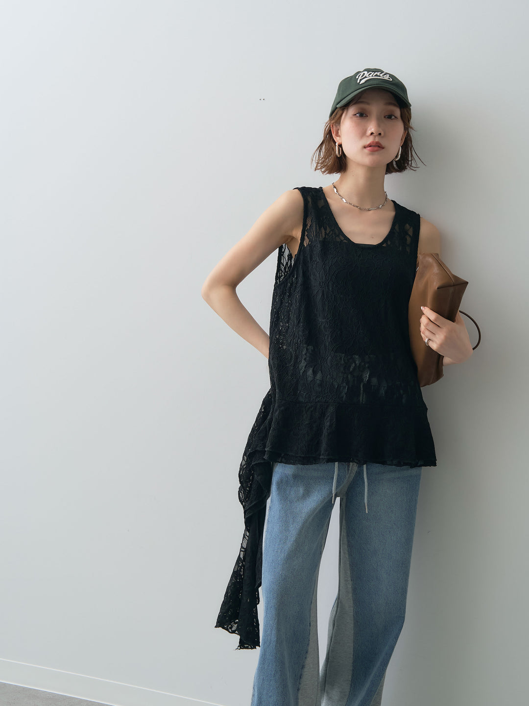[予約]ラッフルレースアシメペプラムノースリトップス//black