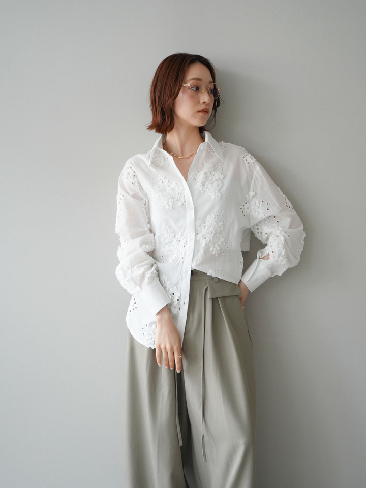 [SET]バックリボンフラワーエンブロイダリーシャツ+選べるアクセセット(2set)