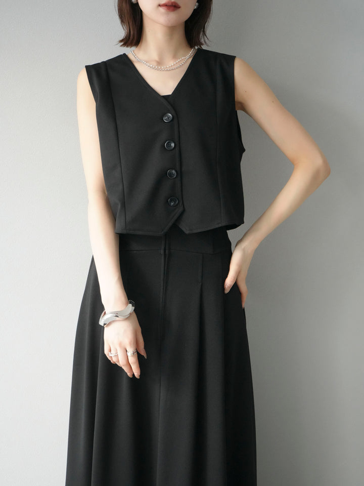 [予約]ポンチノーカラーベスト/ブラック
