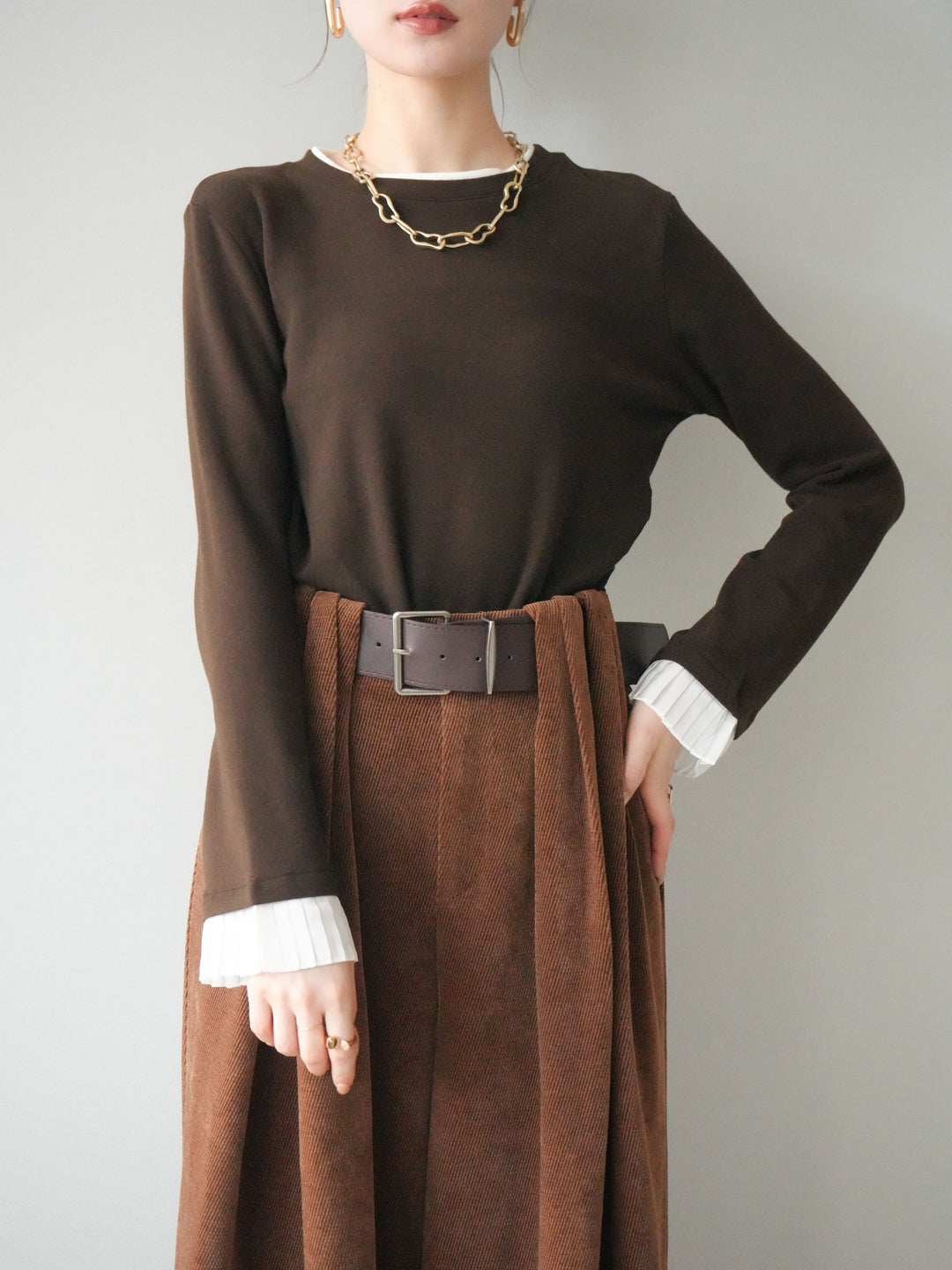 [予約]袖プリーツ配色レイヤードトップス/brown