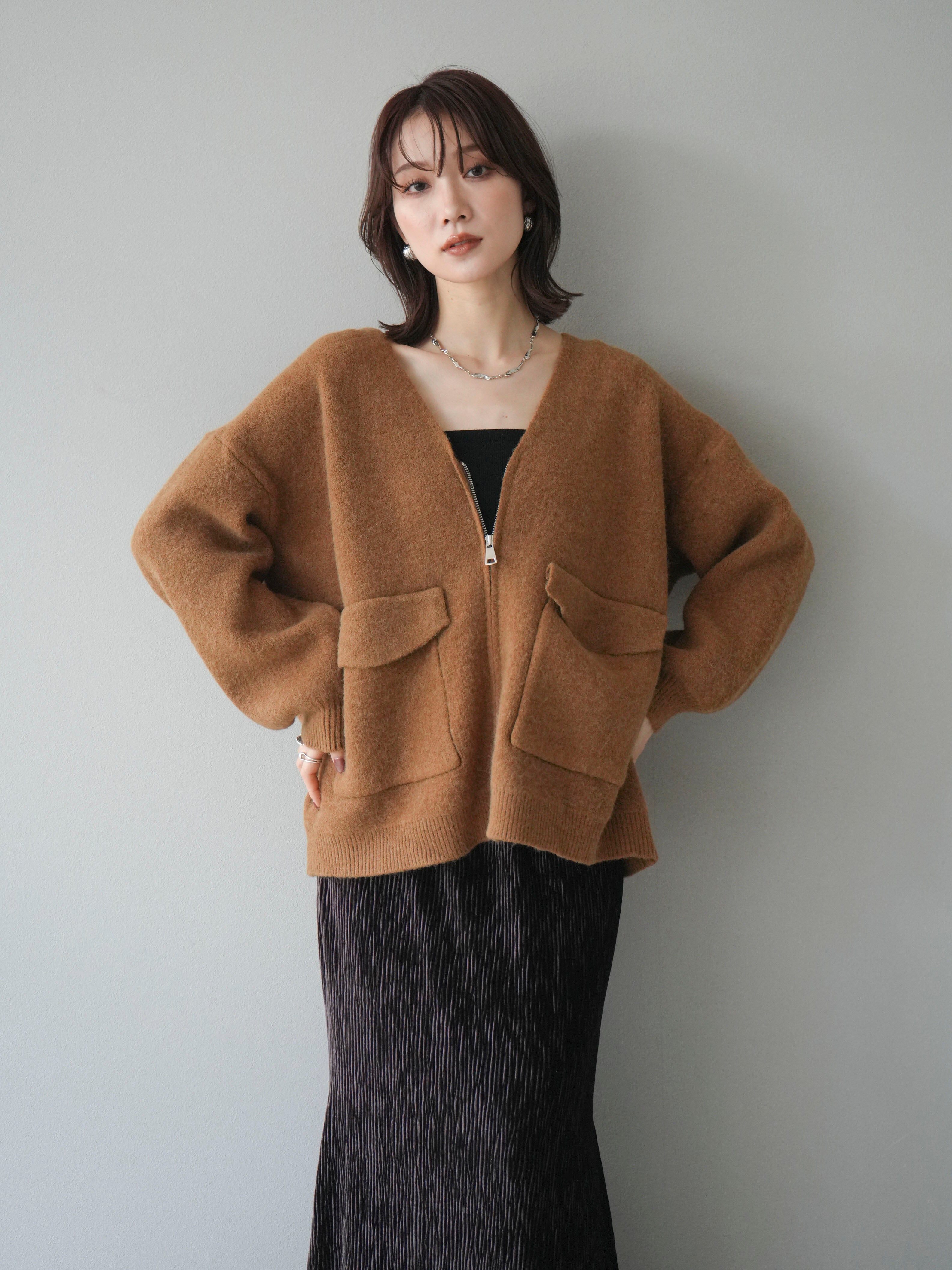 予約]BIGポケットジップニットカーディガン/camel – Lumier