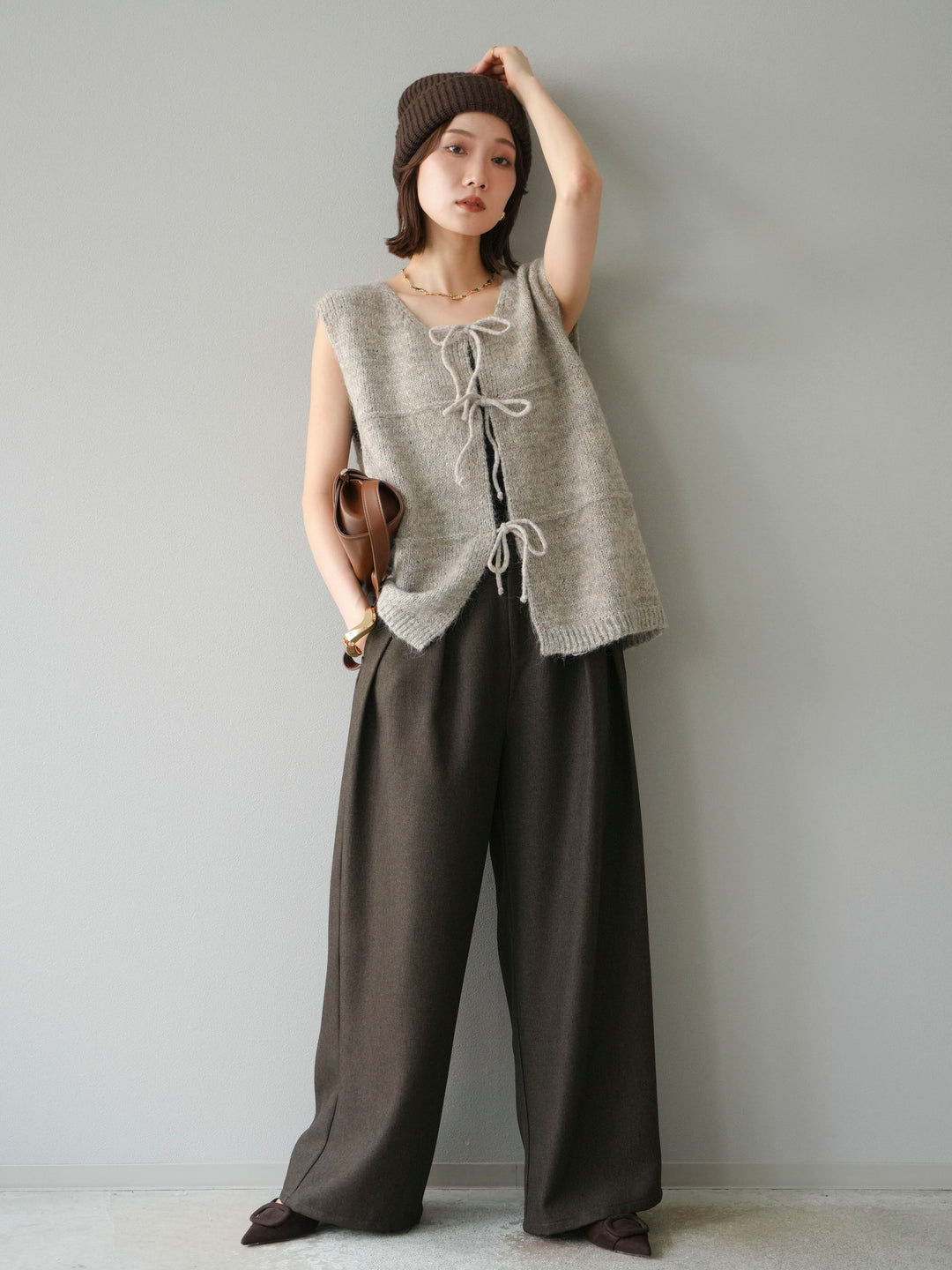 [予約]レザーパイピングタックワイドパンツ/ブラウン