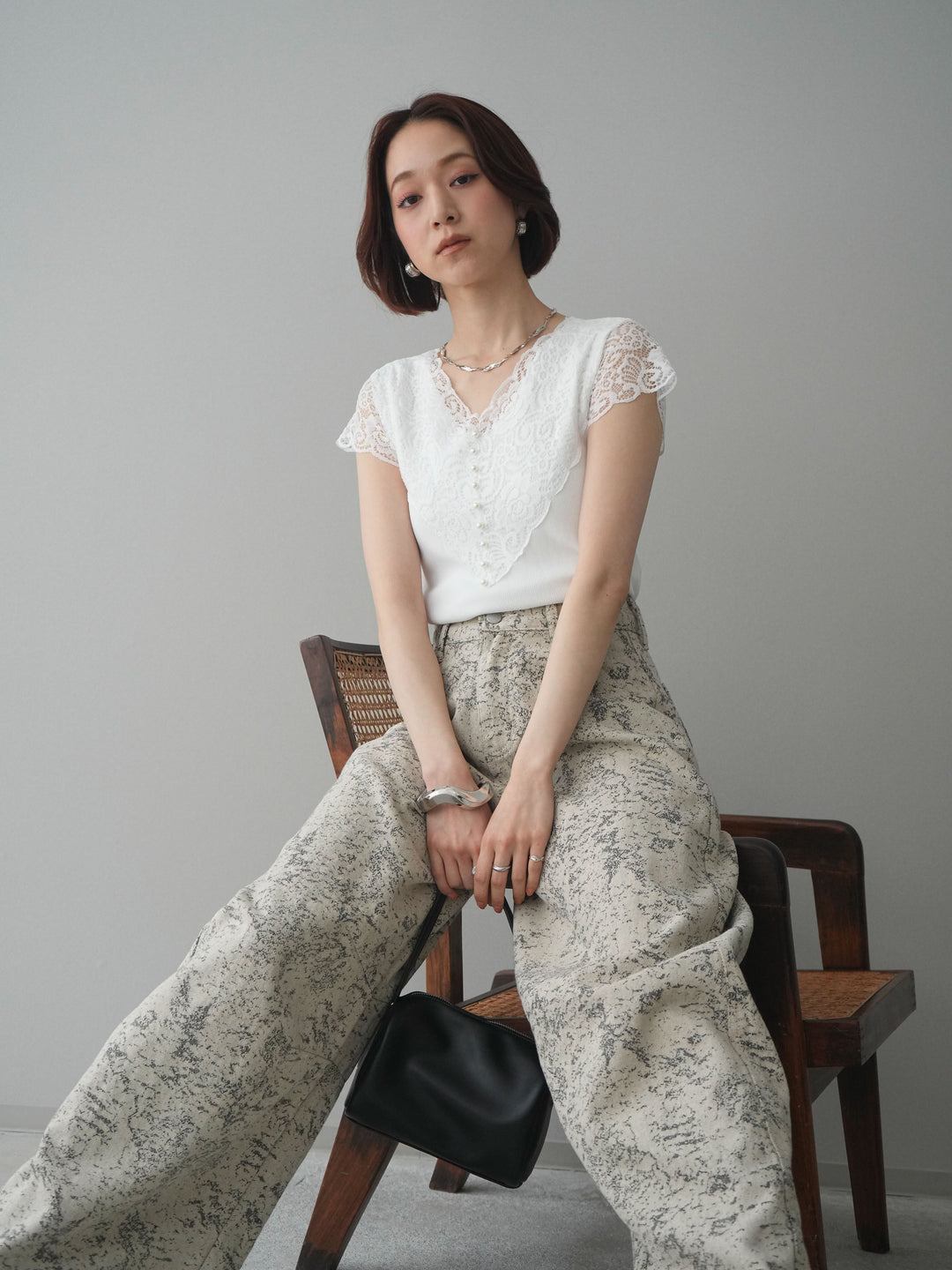 [予約]パールボタンレース切替ニットトップス/white