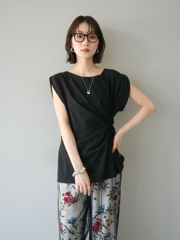 [SET] 側扭法式上衣+植物圖案休閒褲+繩繡薄紗疊穿褲（3件套裝）