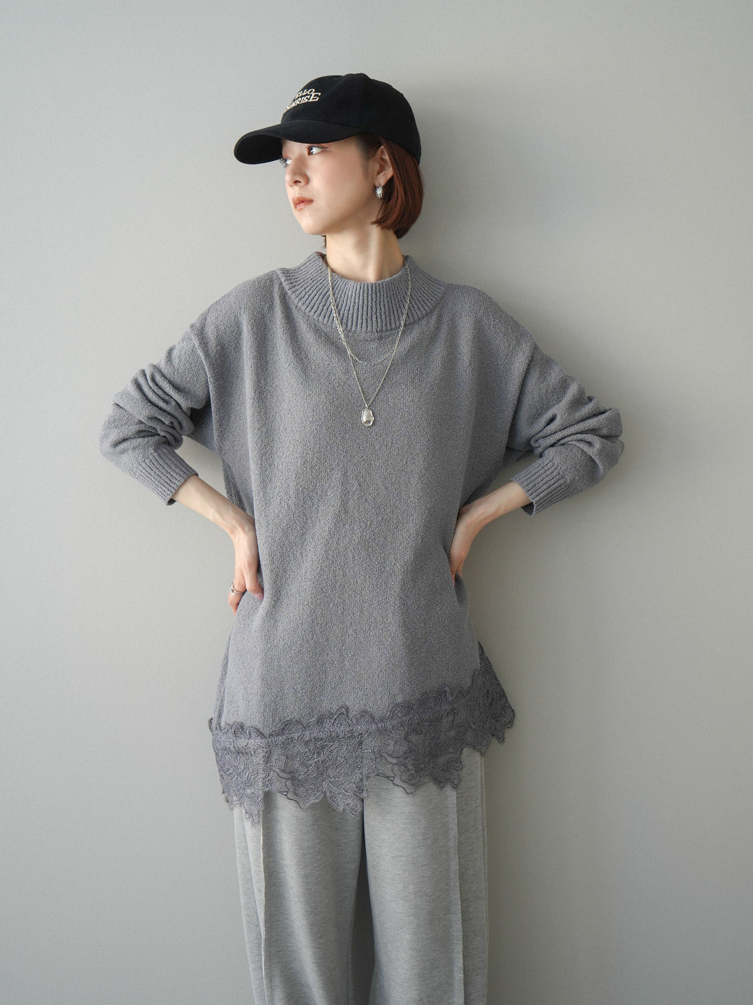 [SET]アシンメトリーレースヘムニットプルオーバー+2WAYデザインスウェットパンツ(2set)