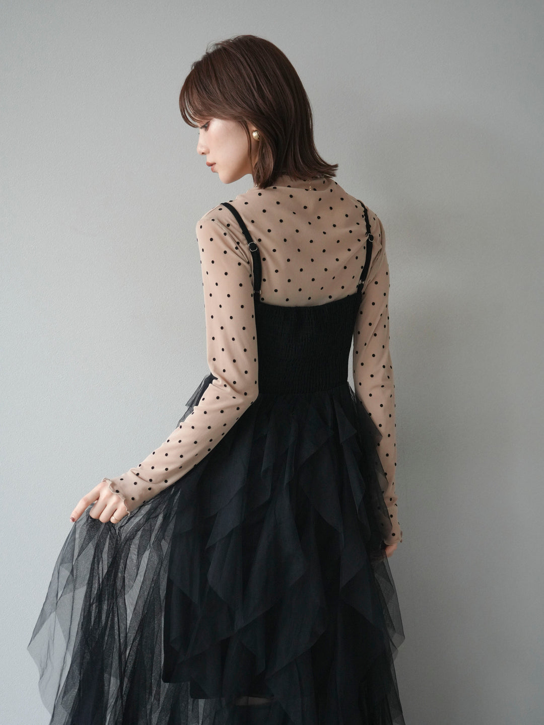 [予約]レザー切替チュールラッフルワンピース/black