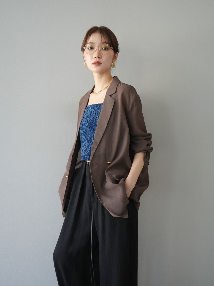 [SET] 金色扣環透視外套 + 滾邊花朵透視天鵝絨吊帶背心 + 繩紋腰帶麻感寬褲 (3 件套)