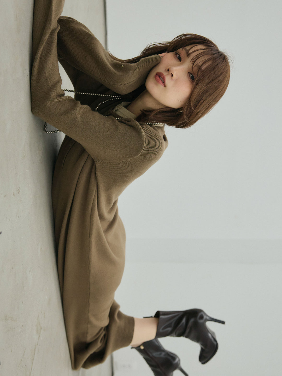 [予約]ヘンリーネックレイヤードニットワンピース/khaki