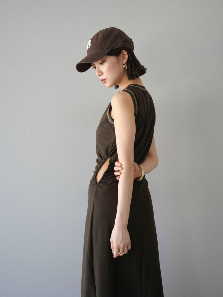 [予約]ウエストオープンステッチカットワンピース/ブラウン