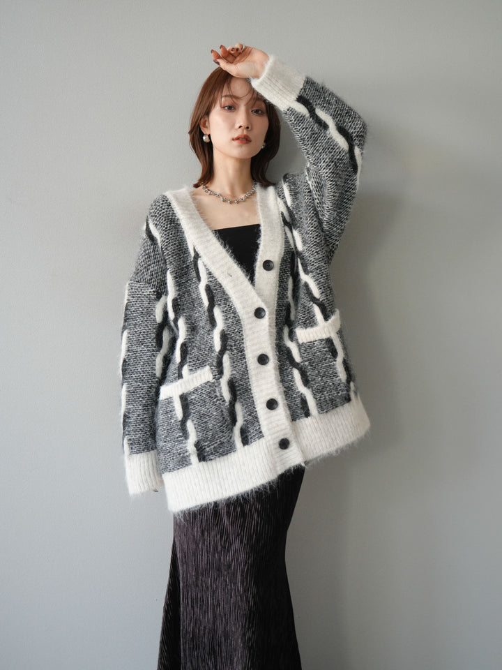 [予約]バイカラー編み込みデザインニットカーディガン/ホワイト
