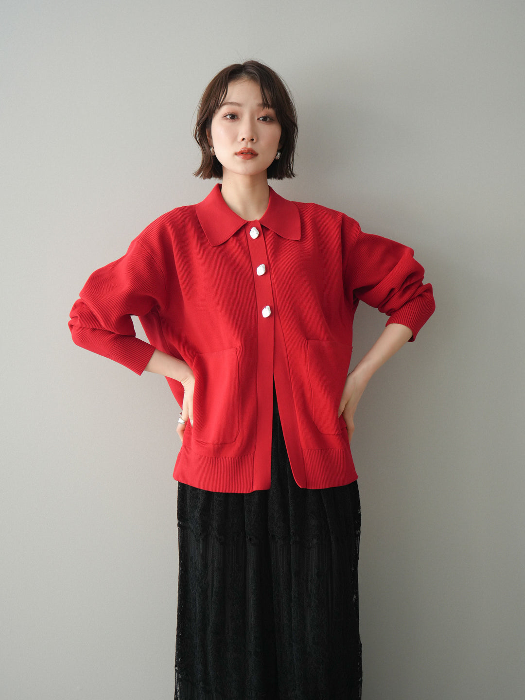 [予約]メタルボタン襟付きポリエステルニットカーディガン/red