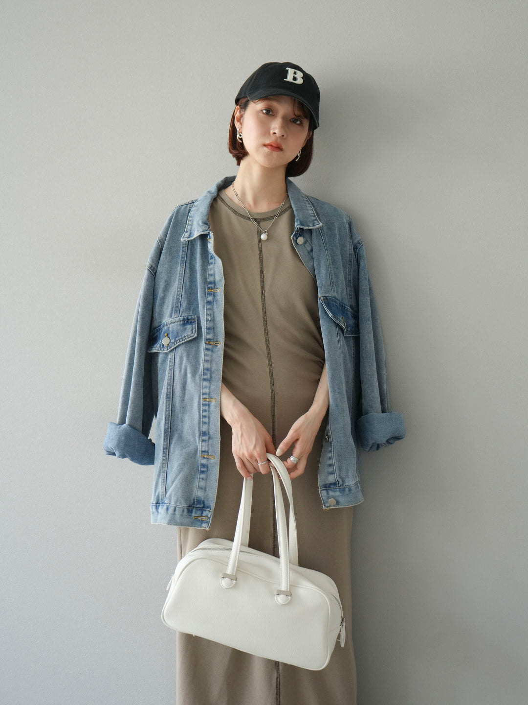 【預購】B字刺繡棒球帽/黑色