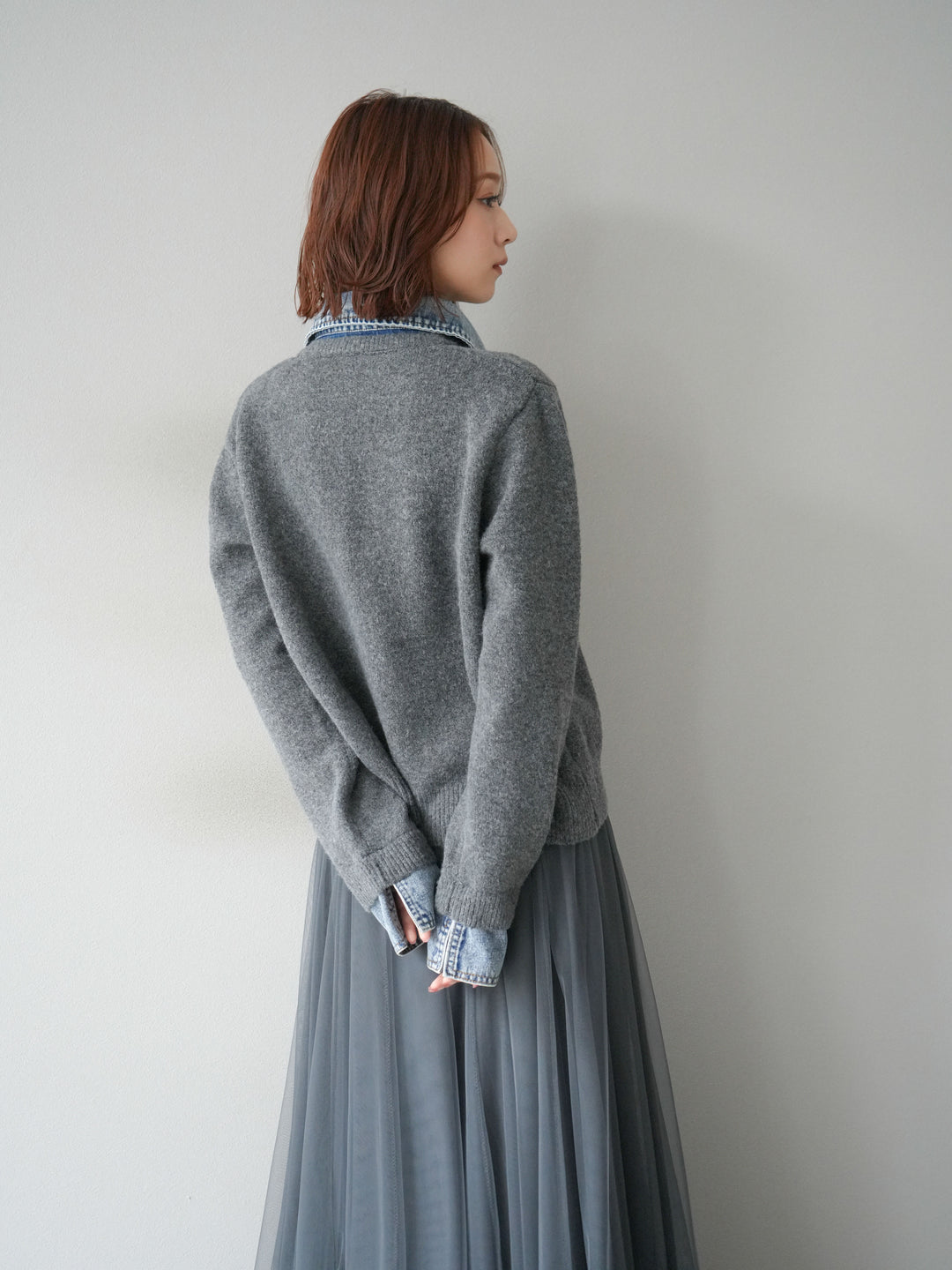 [SET]デニム襟ボタンニットカーディガン+チュールボリュームスカート(2set)