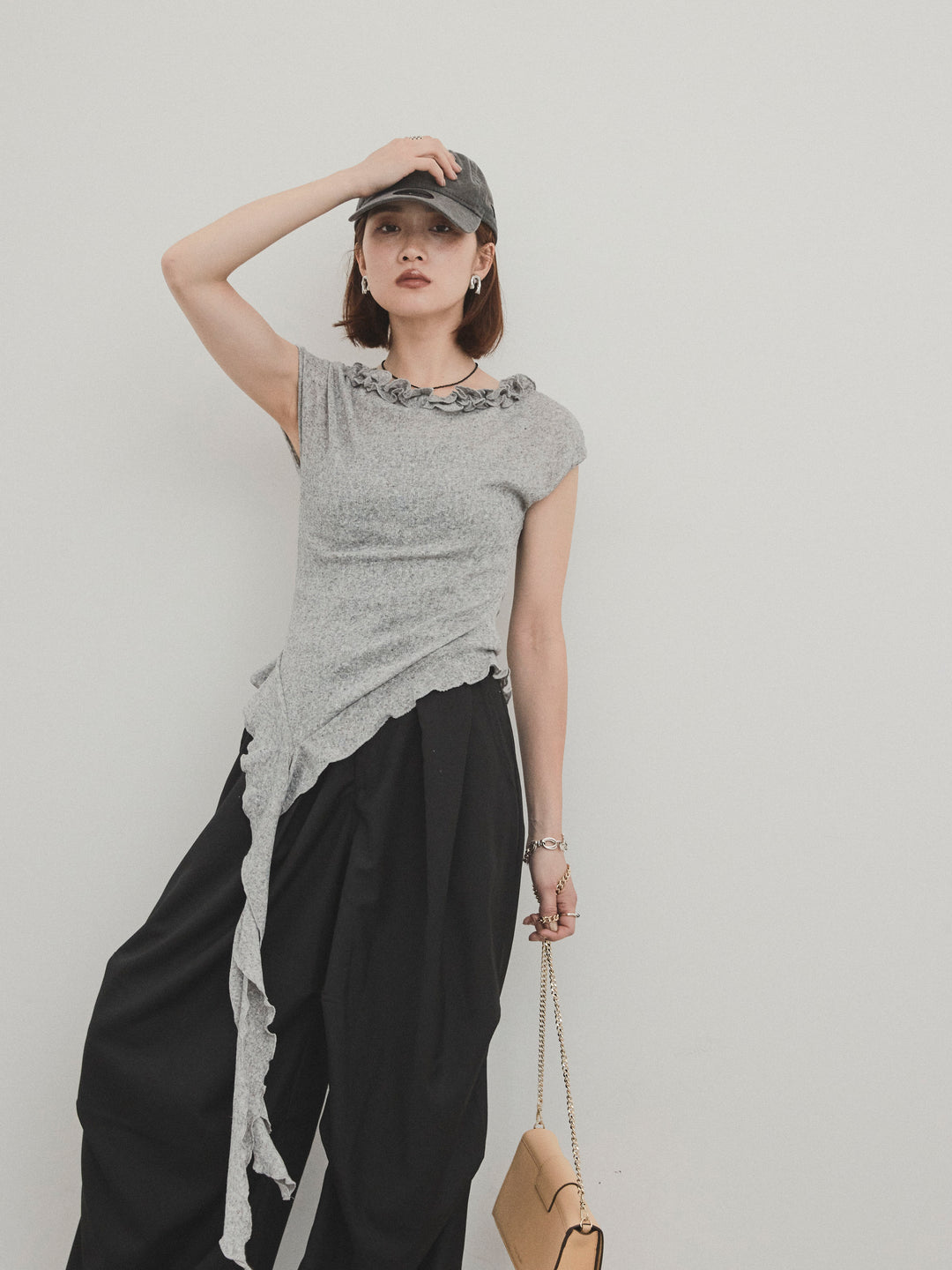 [套裝] 荷葉邊透視針織背心 + 設計環側褶褲 (2 套)