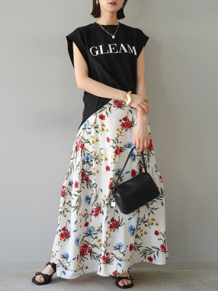 [予約]ボタニカル柄ティアードスカート/オフホワイト