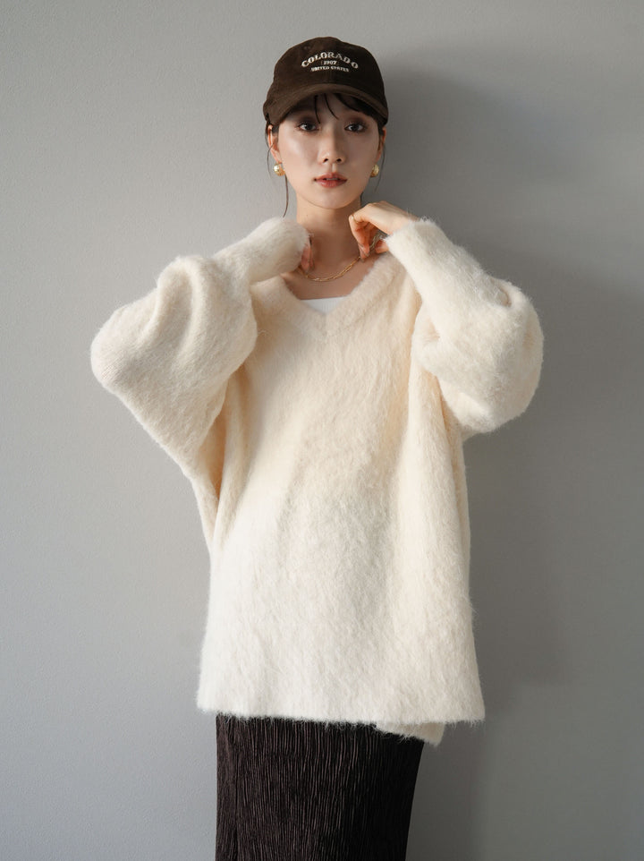 [予約]Vネックオーバーモヘアニットプルオーバー/アイボリー