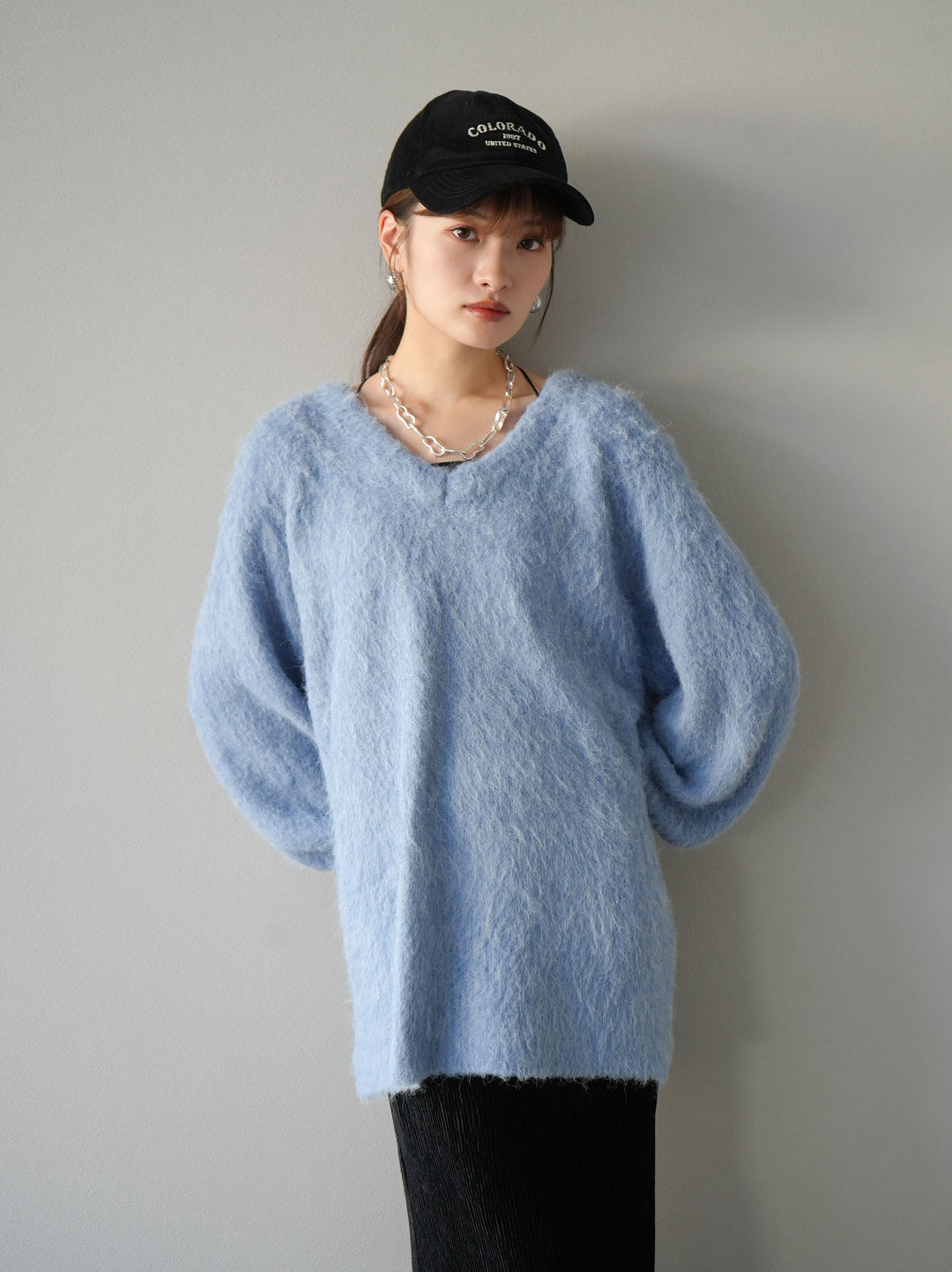 【預購】V領加大尺寸馬海毛針織套頭衫/藍