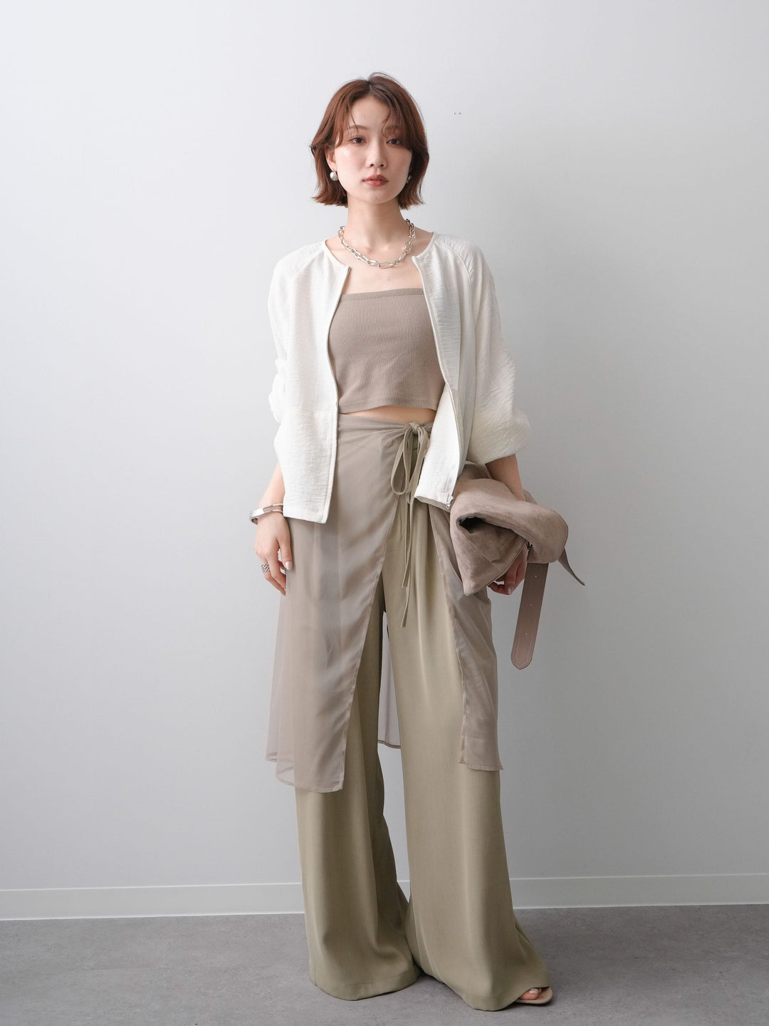 [予約]シアーエプロン付ドレープタックワイドパンツ/beige
