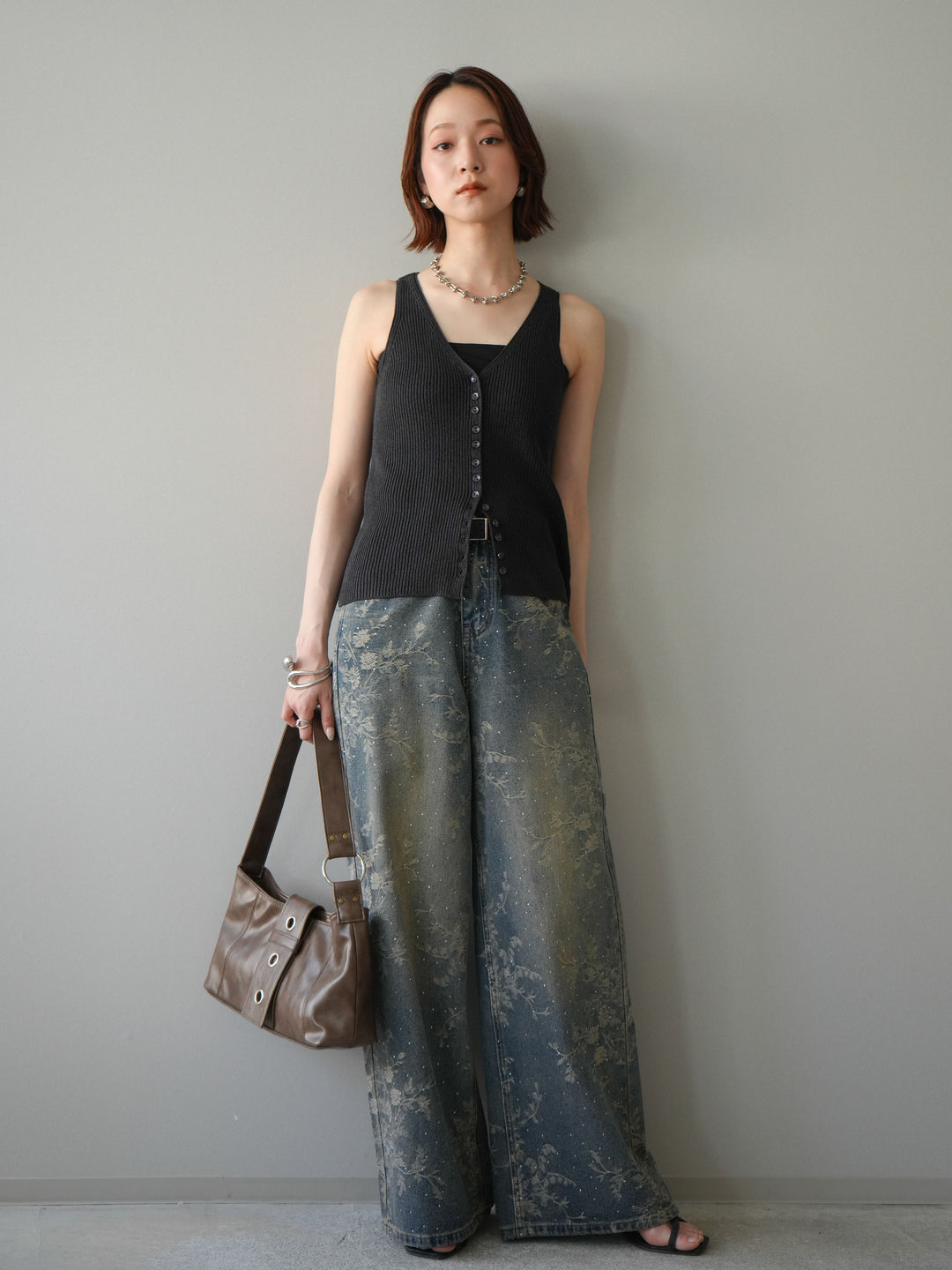 [予約]フラワー刺繍ビジューワイドデニムパンツ/blue