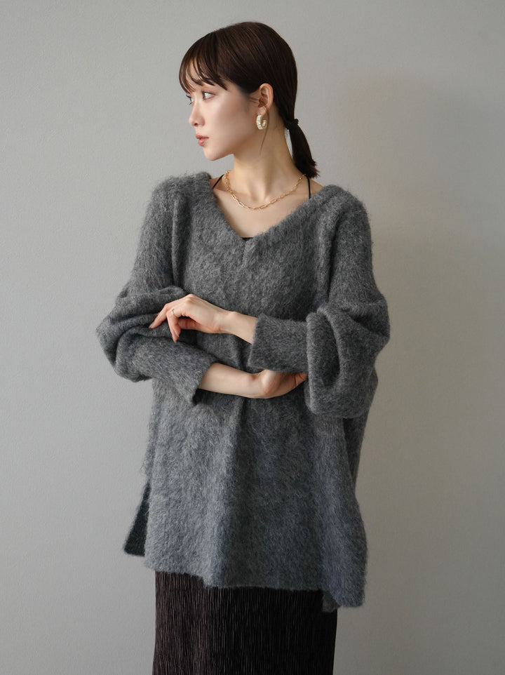 [予約]Vネックオーバーモヘアニットプルオーバー/チャコール