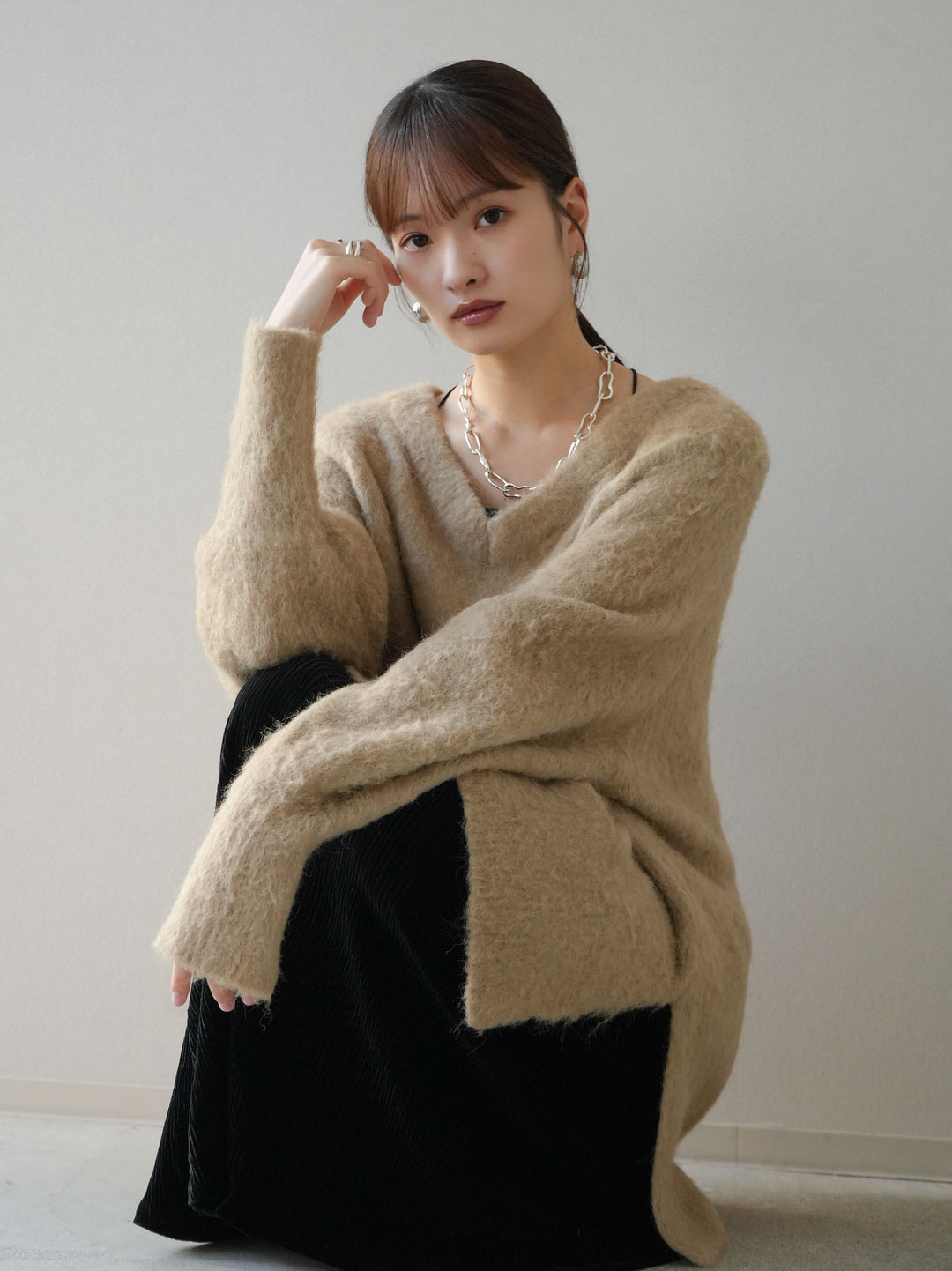 [予約]Vネックオーバーモヘアニットプルオーバー/ベージュ