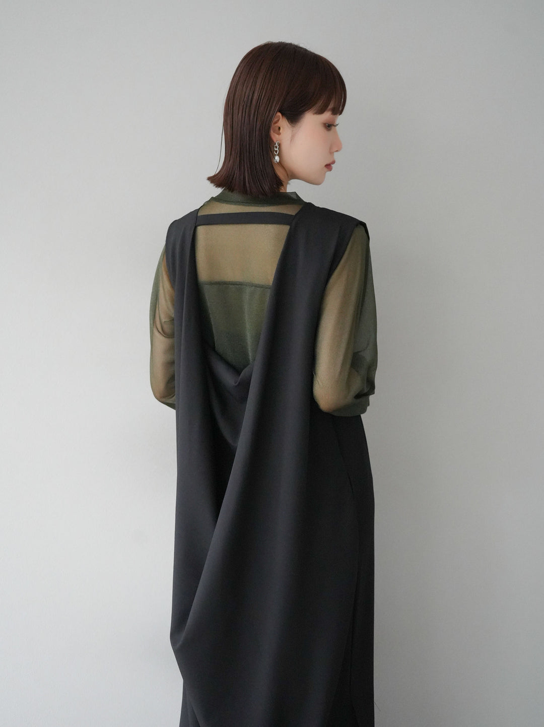 予約]バックドレープワンピース/ブラック – Lumier 