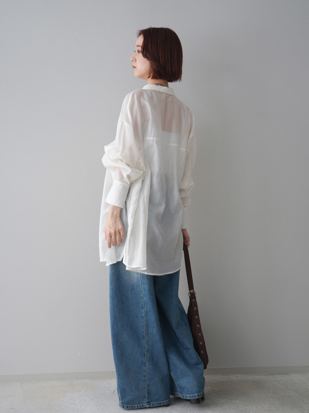 [予約]フロントビジューカーブデニムパンツ/blue