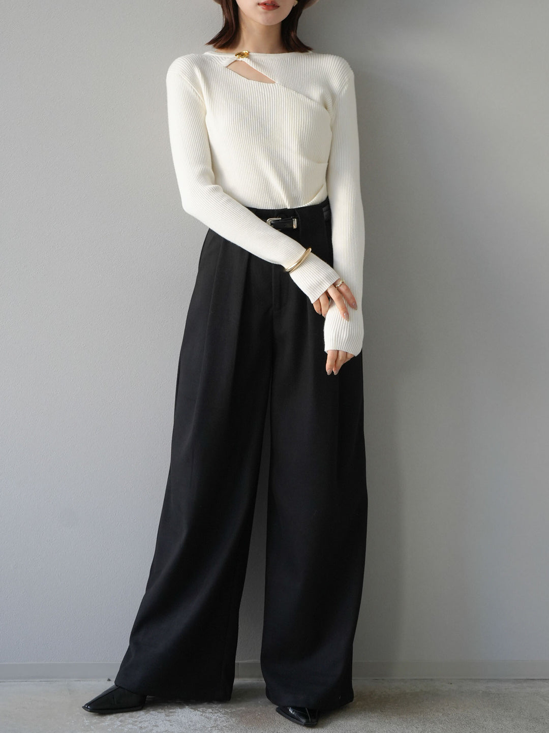 [予約]ゴールドモチーフデザインリブトップス/ホワイト