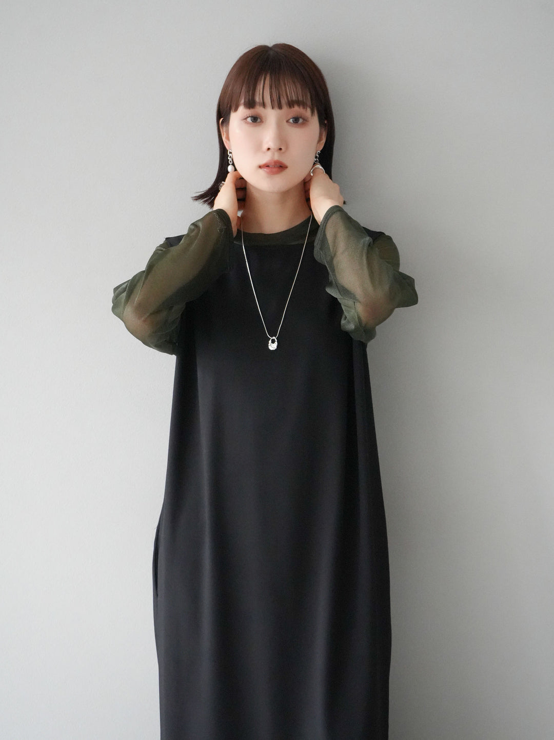 予約]バックドレープワンピース/ブラック – Lumier 