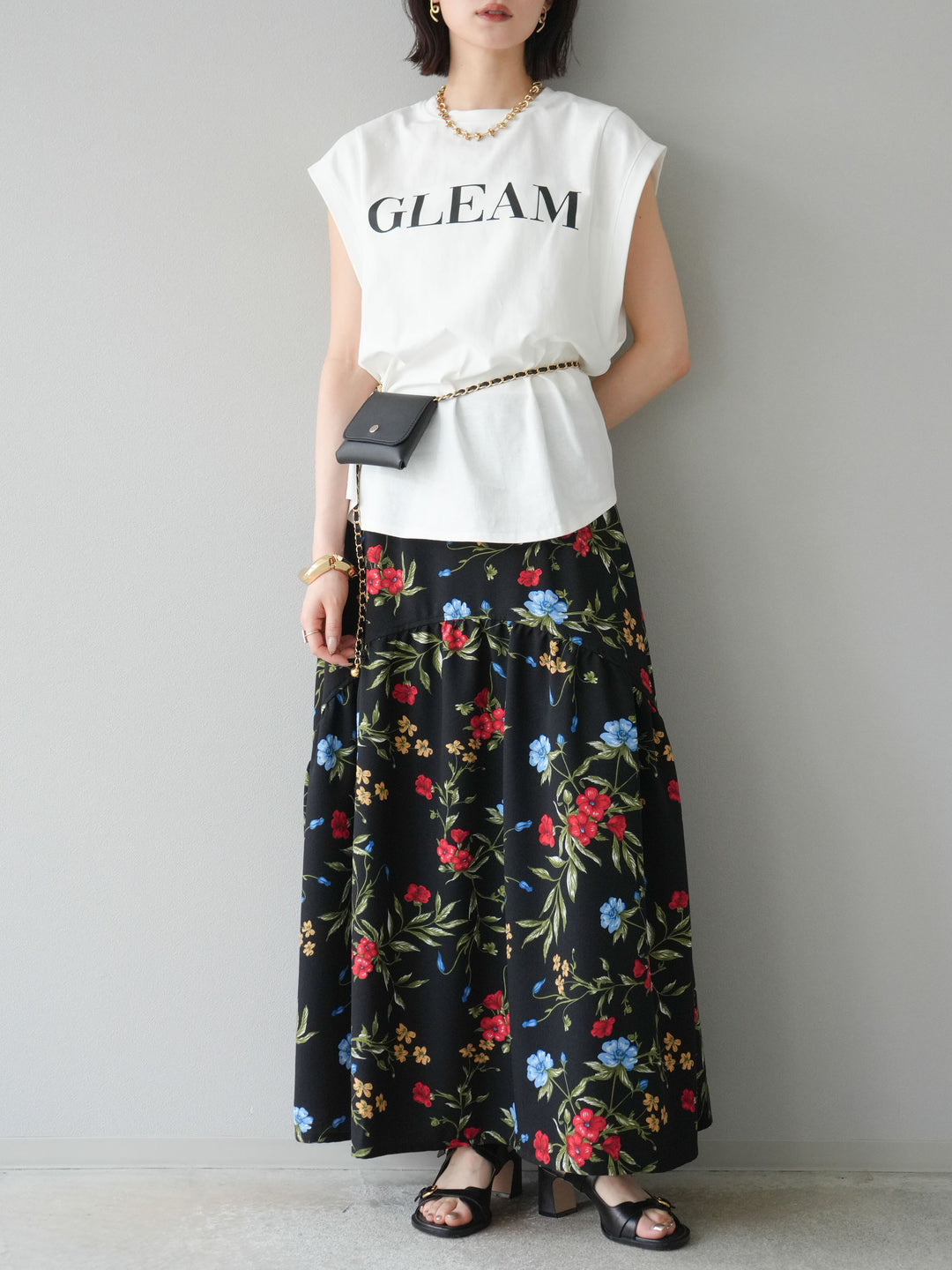 [予約]ボタニカル柄ティアードスカート/ブラック