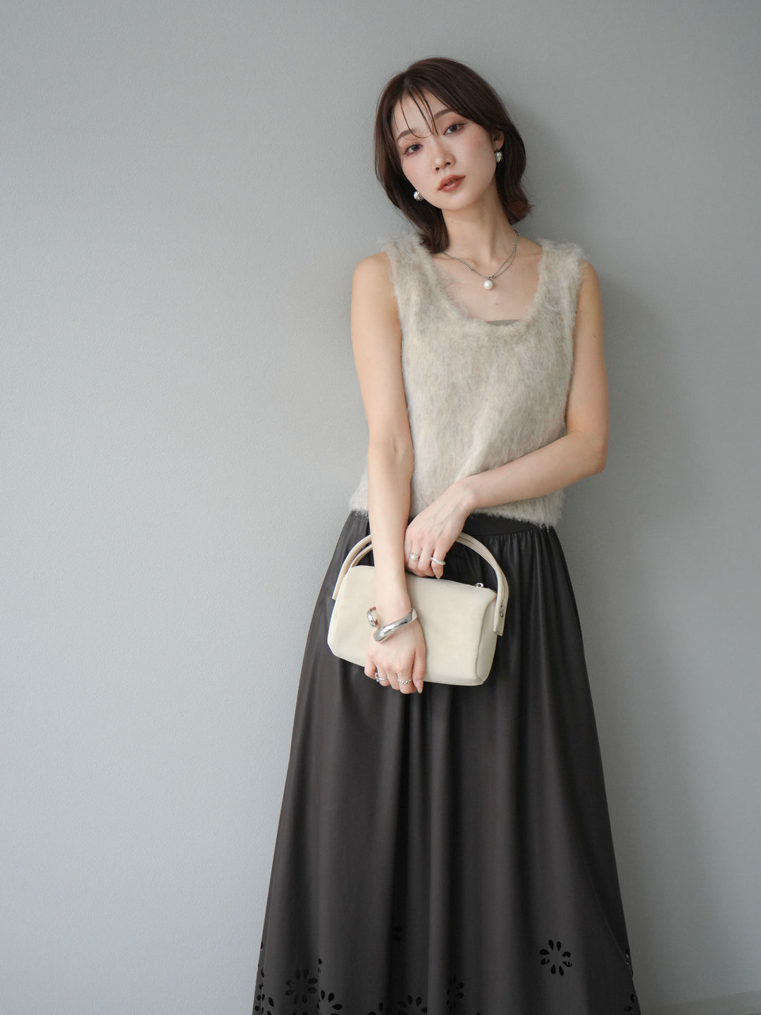 [予約]ミックスシャギーUネックベスト/エクリュ