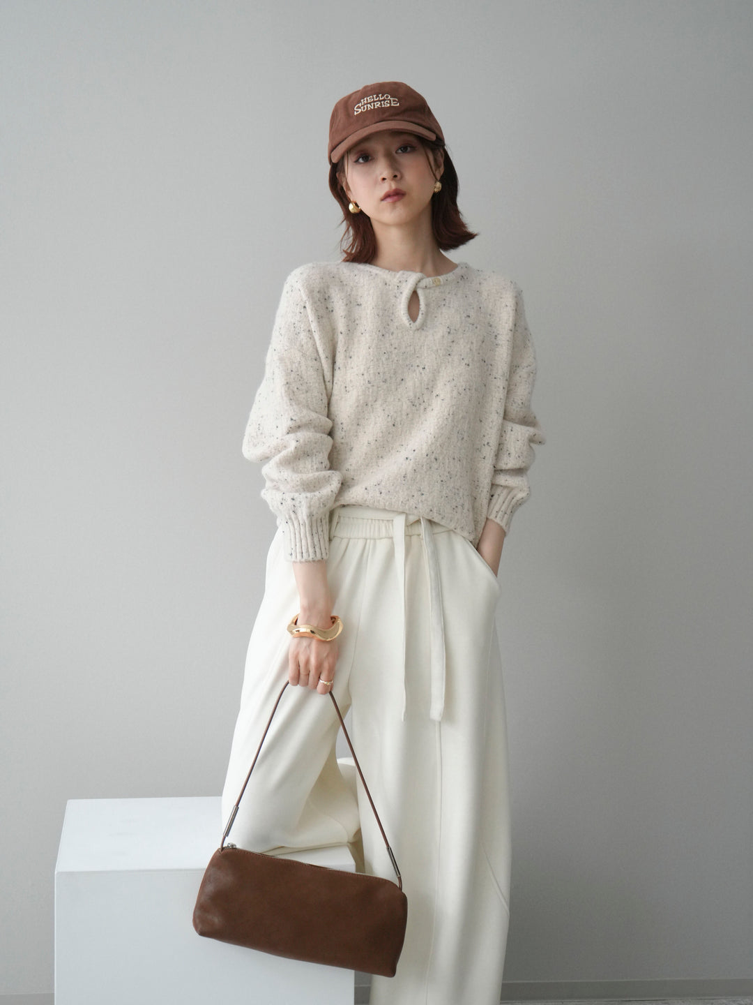 [SET]ツイストネックラメネップヤーンニットプルオーバー+ウエストベルトカーブラインスエットパンツ(2set)