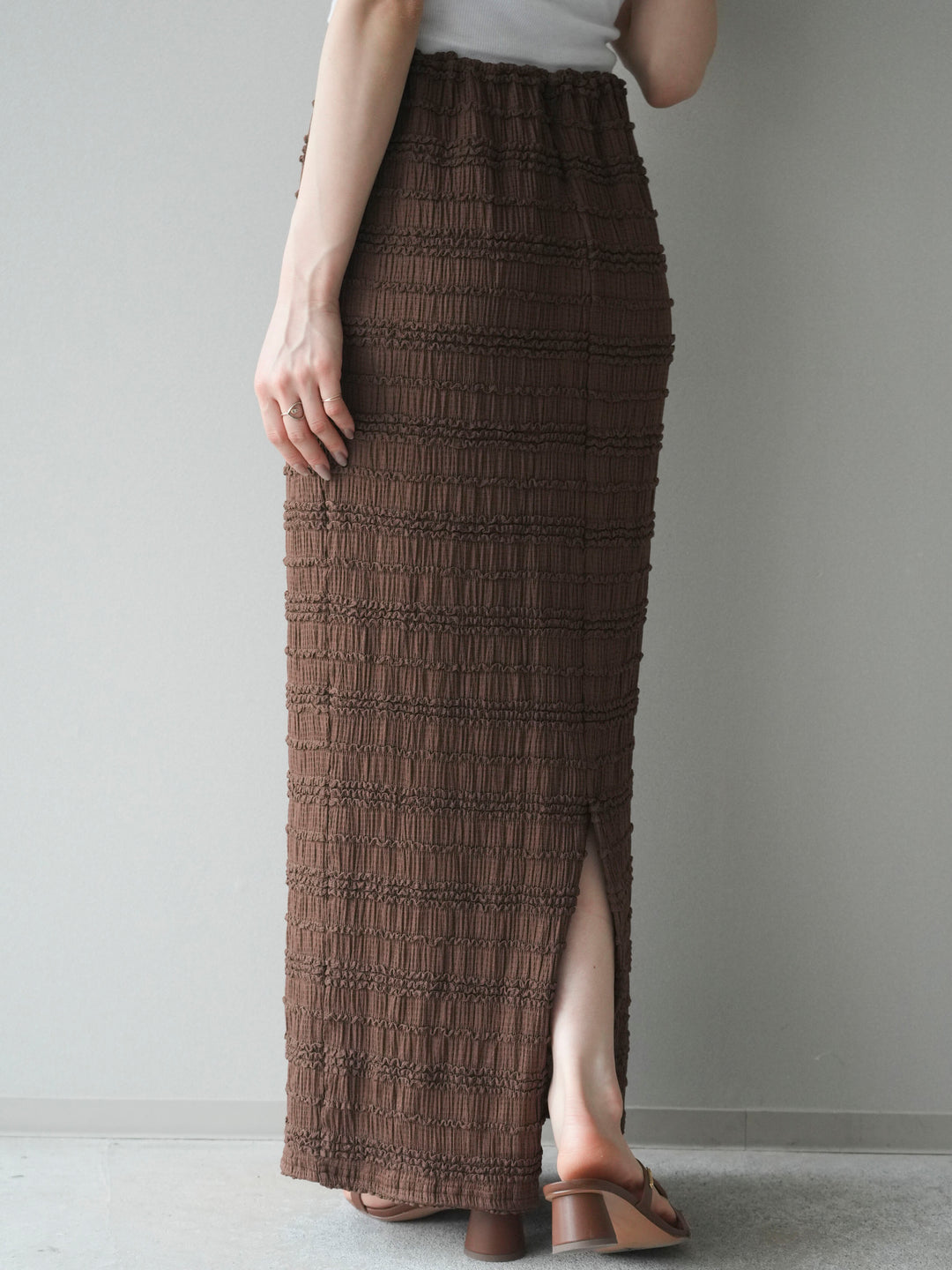 [予約]リップルIラインスカート/brown