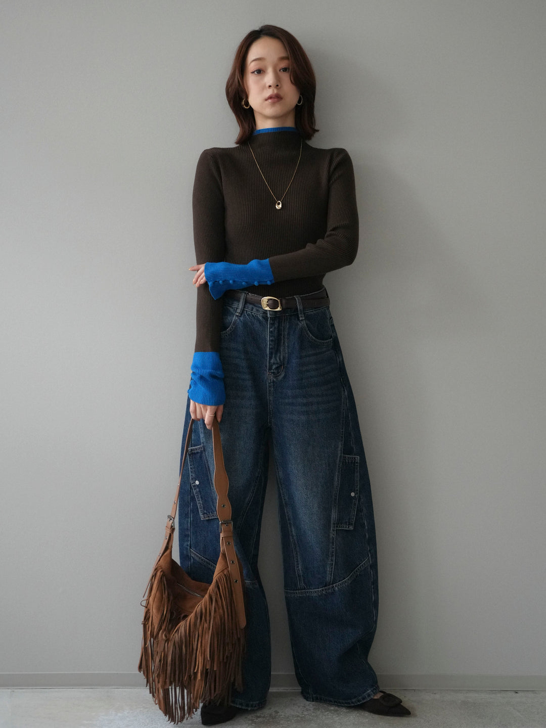 [予約]袖ボタンハイネック配色リブニットトップス/brown