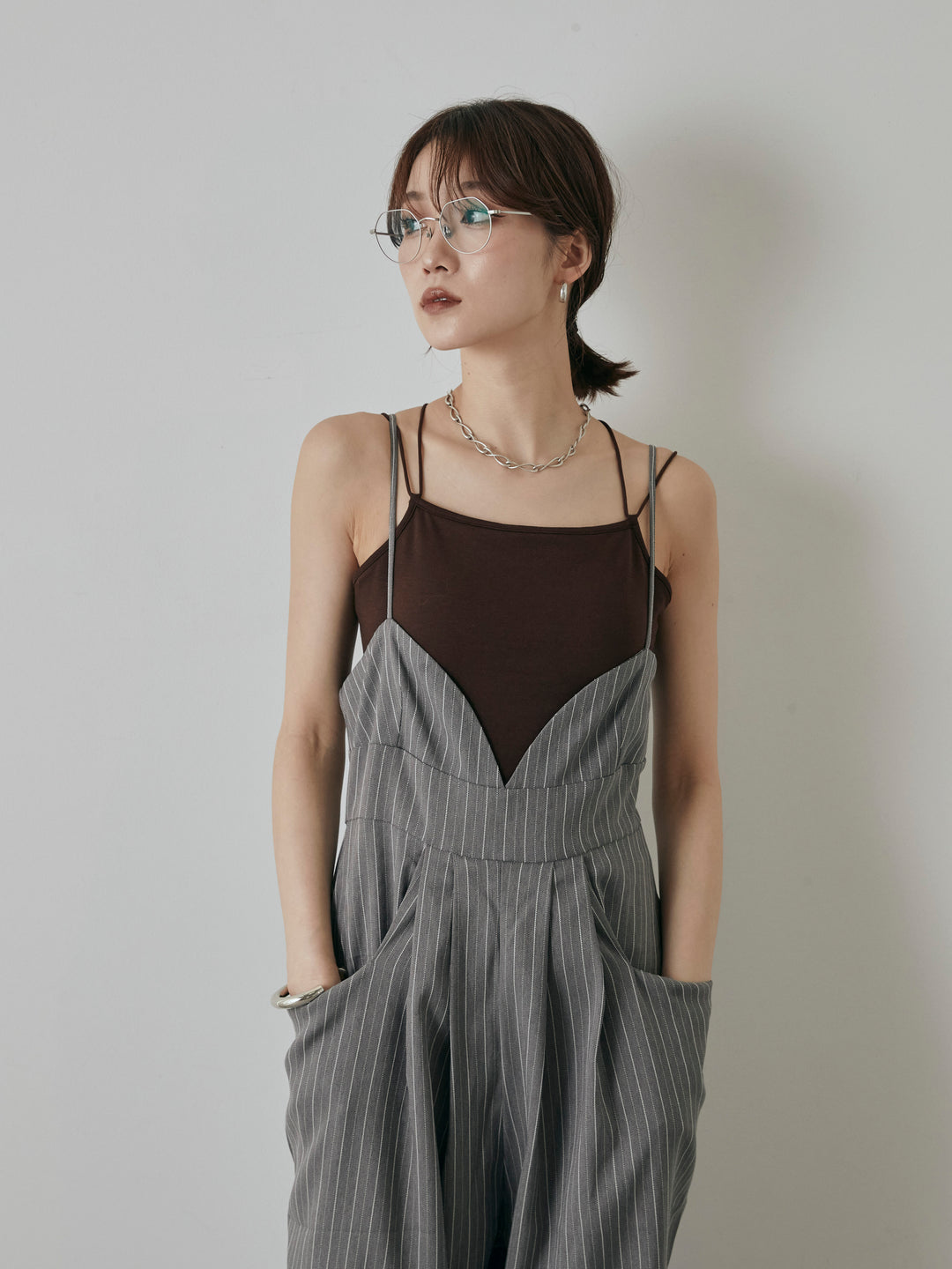 [予約]ヘリンボーンストライプサロペット/チャコール