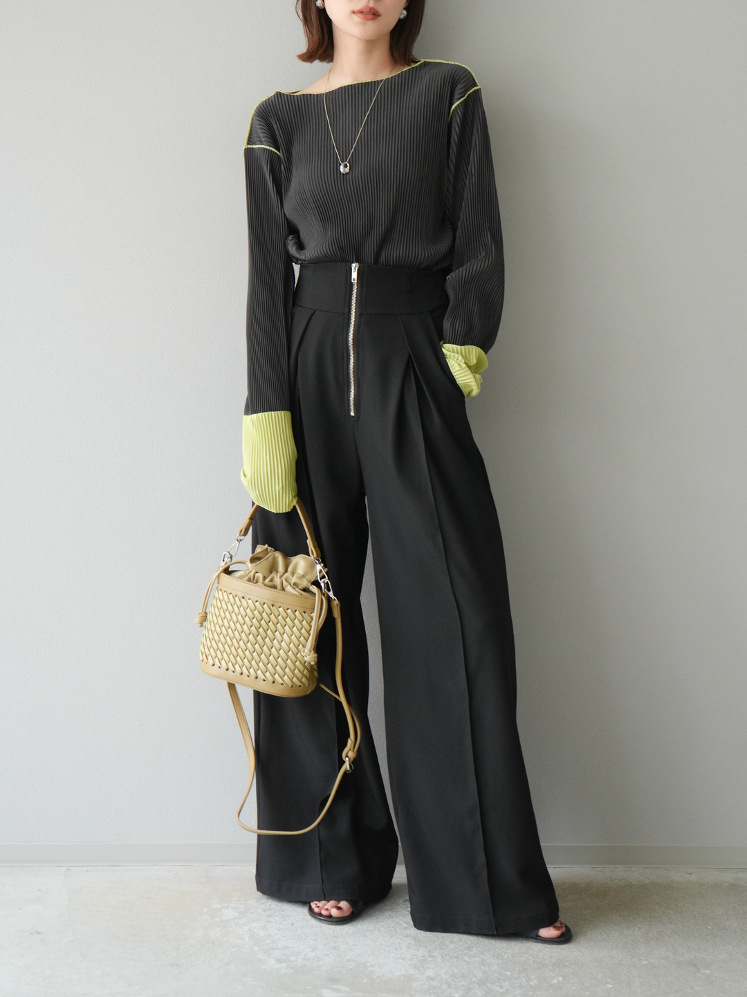 [予約]バイカラープリーツトップス/チャコール