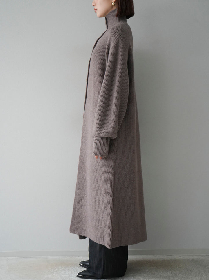 [予約]ハイネックニットロングカーディガン/モカ