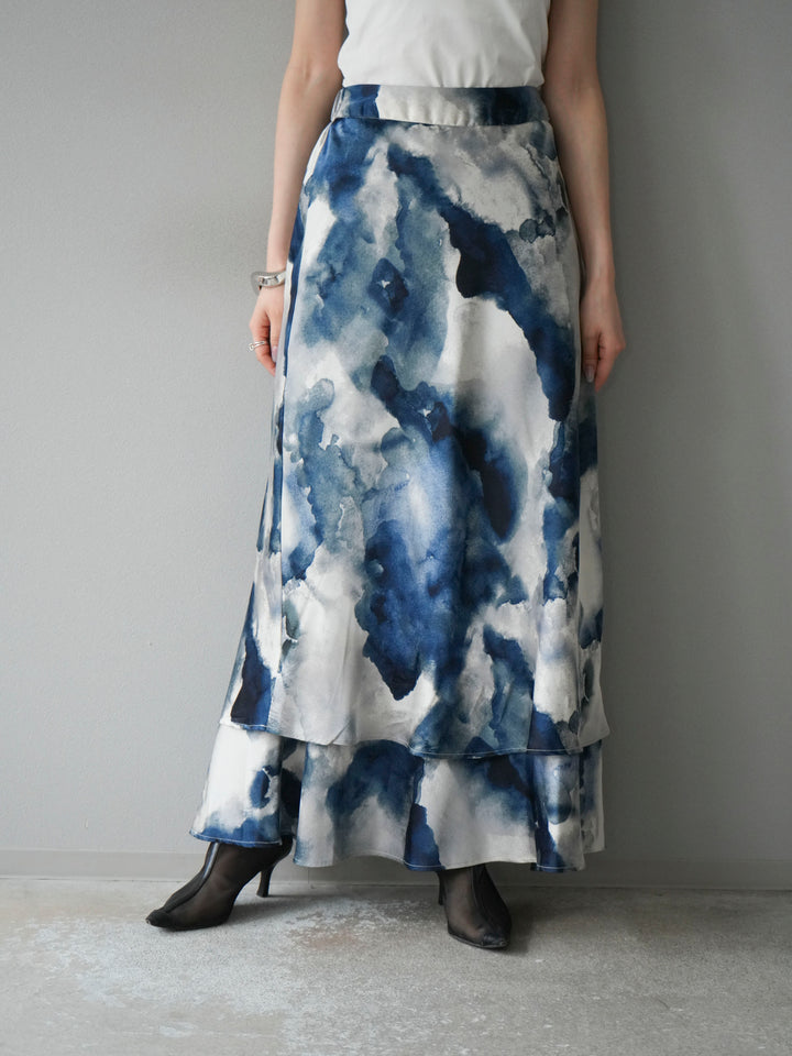 [予約]ニュアンスサテンフリルスカート/アイボリー×ブルー