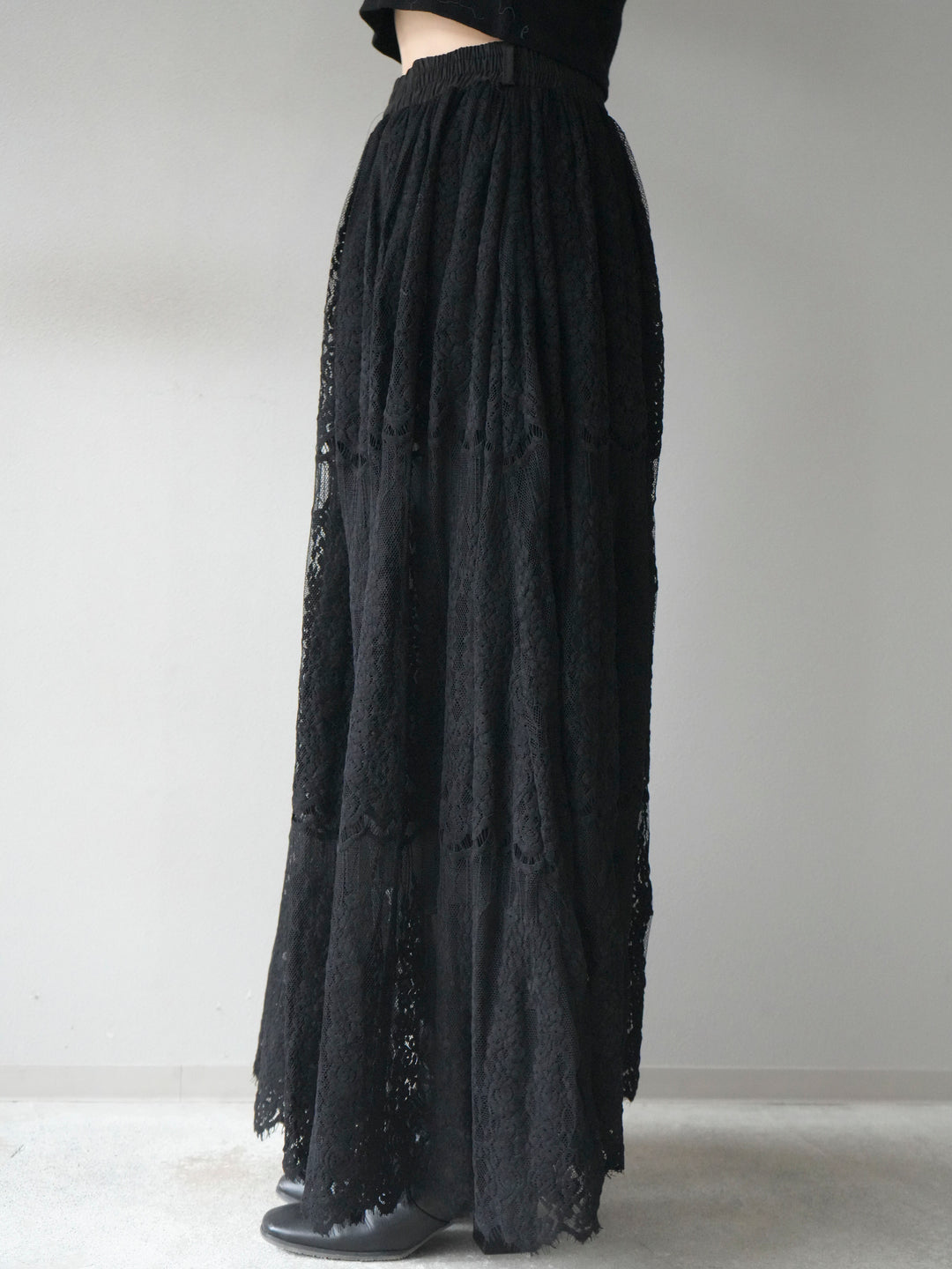 [予約]ヴィンテージライクメッシュレーススカート/black