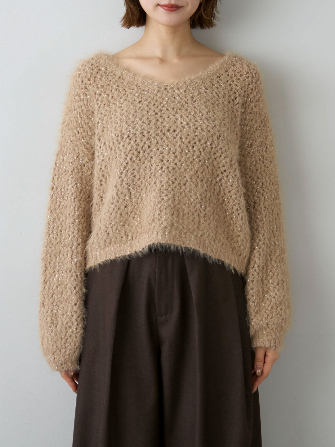 [予約]スパンラメシャギーVネックニットトップス/beige