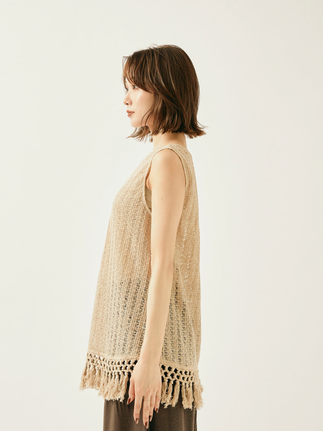 [予約]フリンジ透かし編みニットベスト/ベージュ