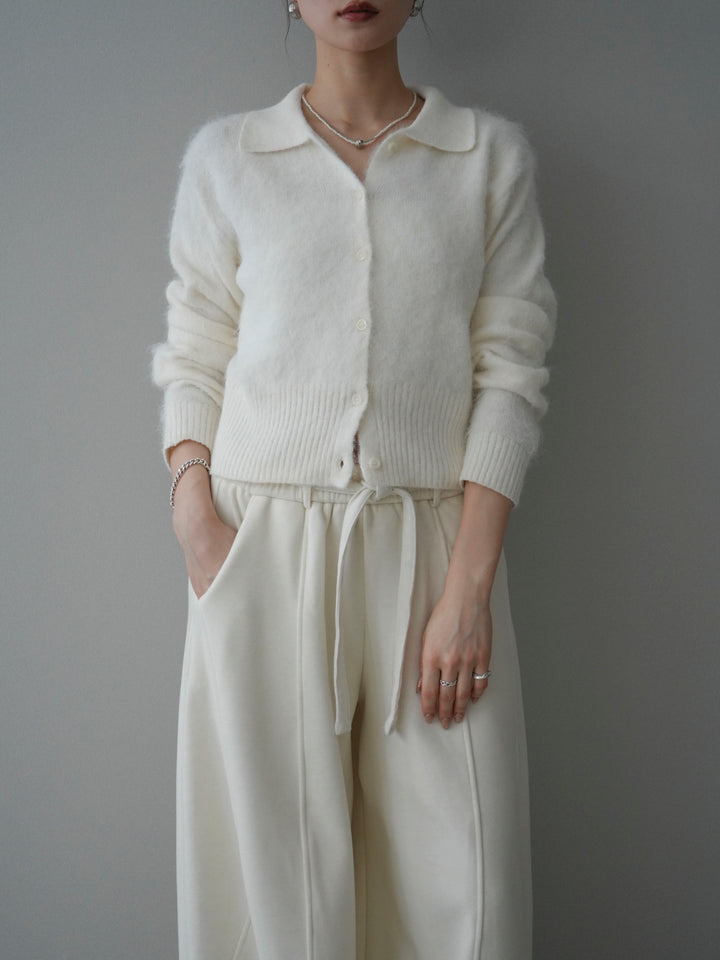 [予約]モヘア衿付きボタンプルオーバー/off