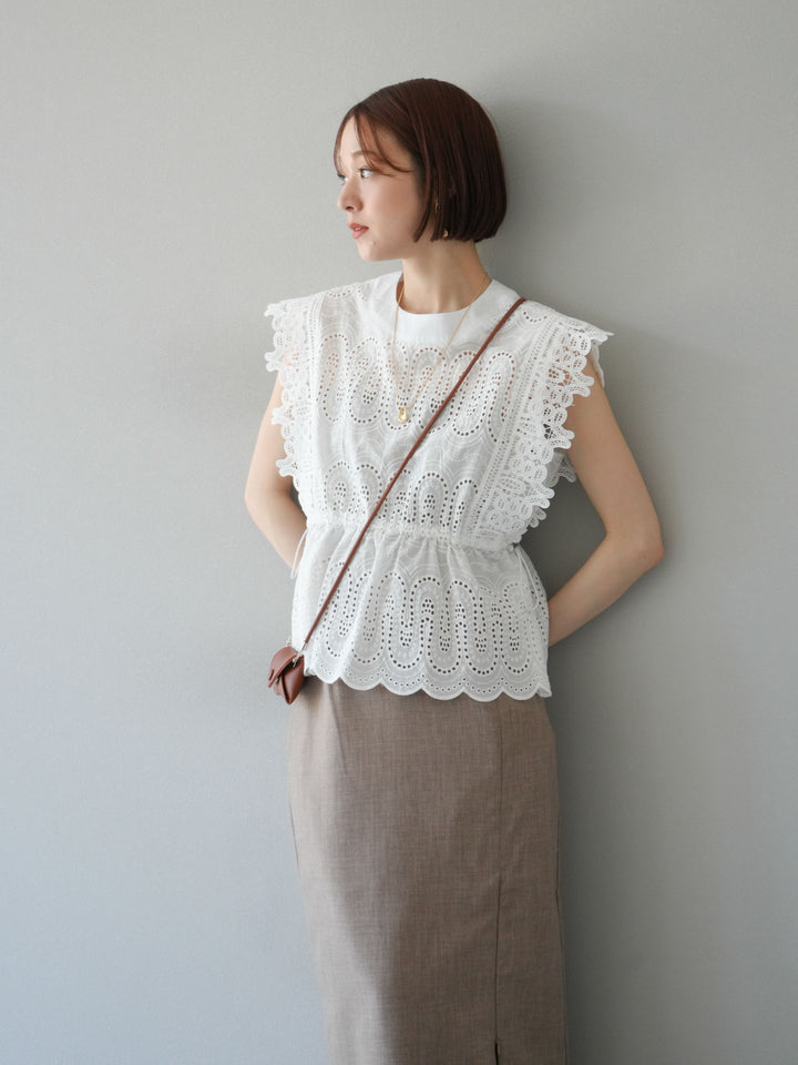 [SET] 扇貝刺繡蕾絲上衣 + 亞麻質感拉鍊開衩緊身裙（2件套）