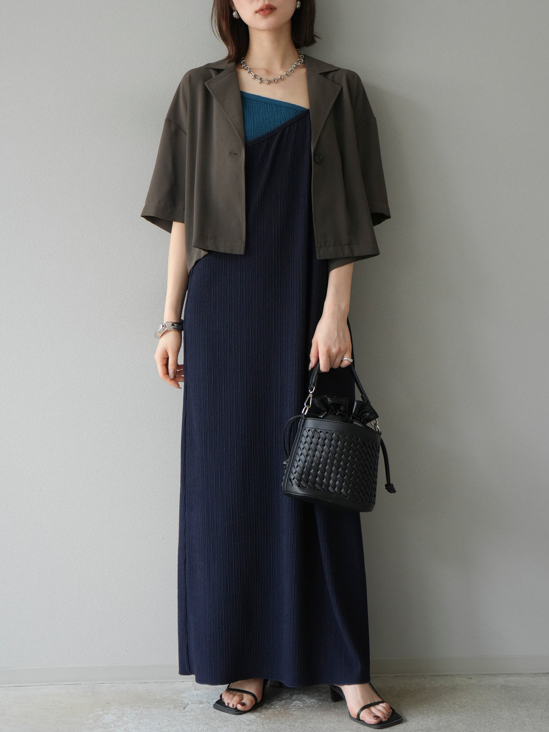 [予約]ハーフショートジャケット/チャコール